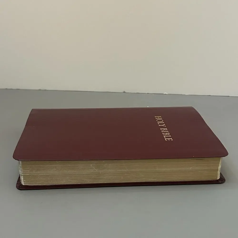 Thomas Nelson holy bible